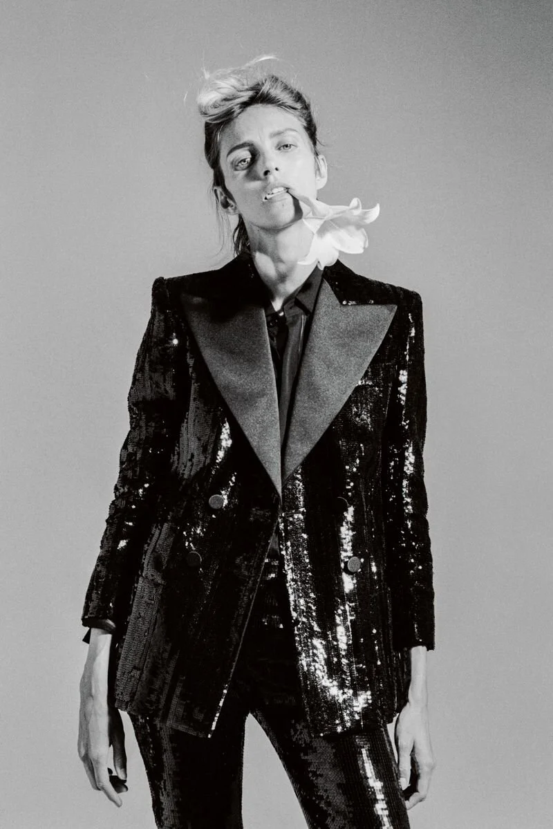 Saint sales laurent magazine